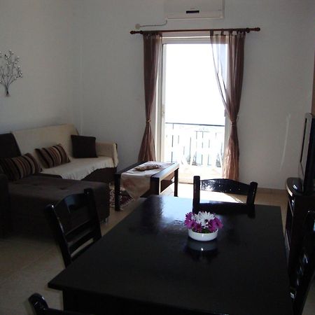 Fantasia Apartment Lakones Luaran gambar