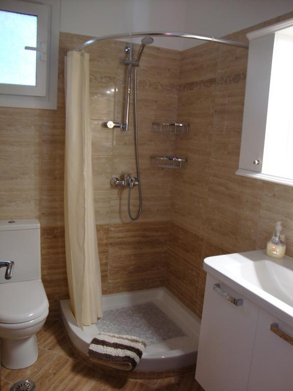 Fantasia Apartment Lakones Luaran gambar